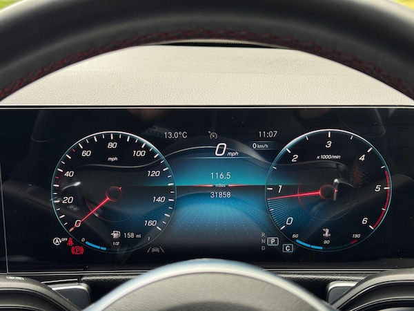 Used Mercedes-Benz GLB 2021 for sale - 76108598: Photo 87