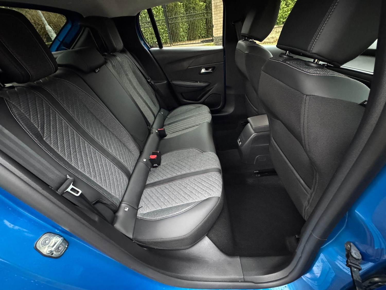 Used Peugeot 208 for sale - 77175733: Photo 28