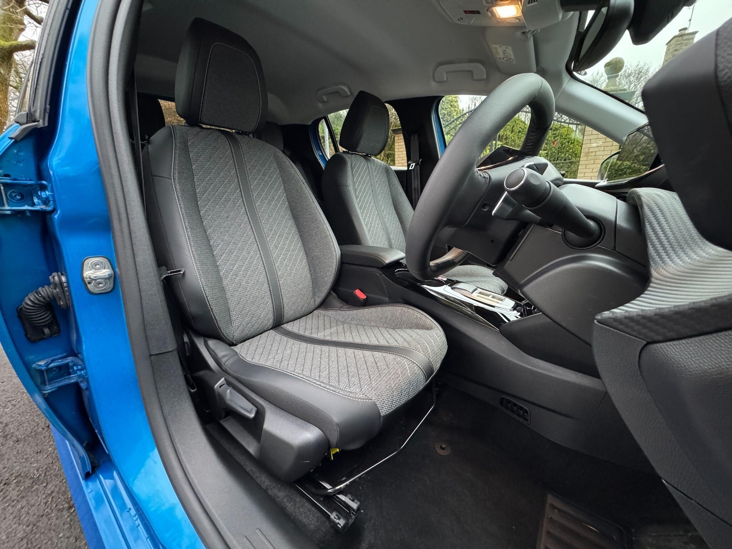 Used Peugeot 208 for sale - 77175733: Photo 31