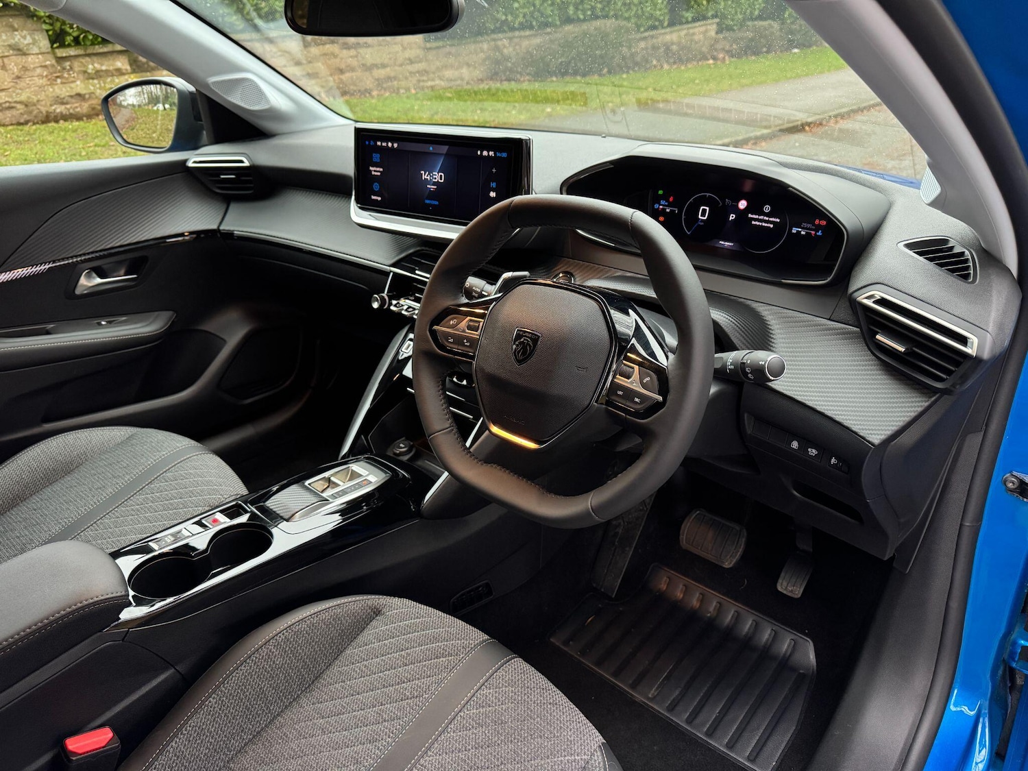 Used Peugeot 208 for sale - 77175733: Photo 4