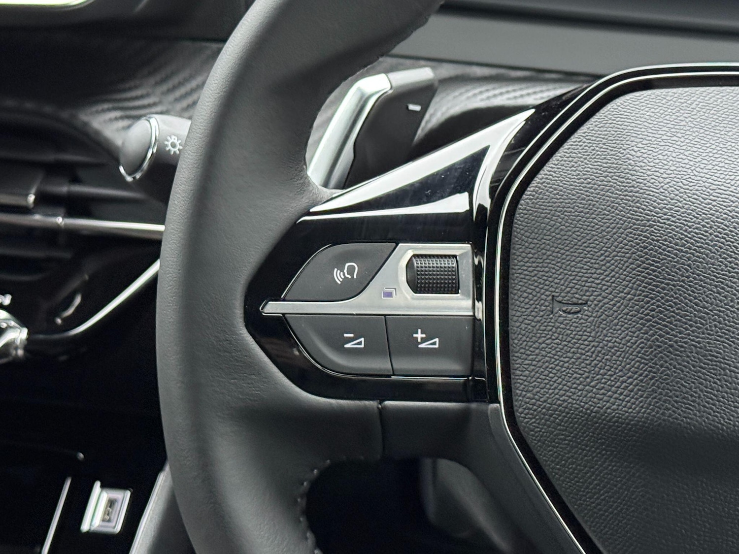 Used Peugeot 208 for sale - 77175733: Photo 64