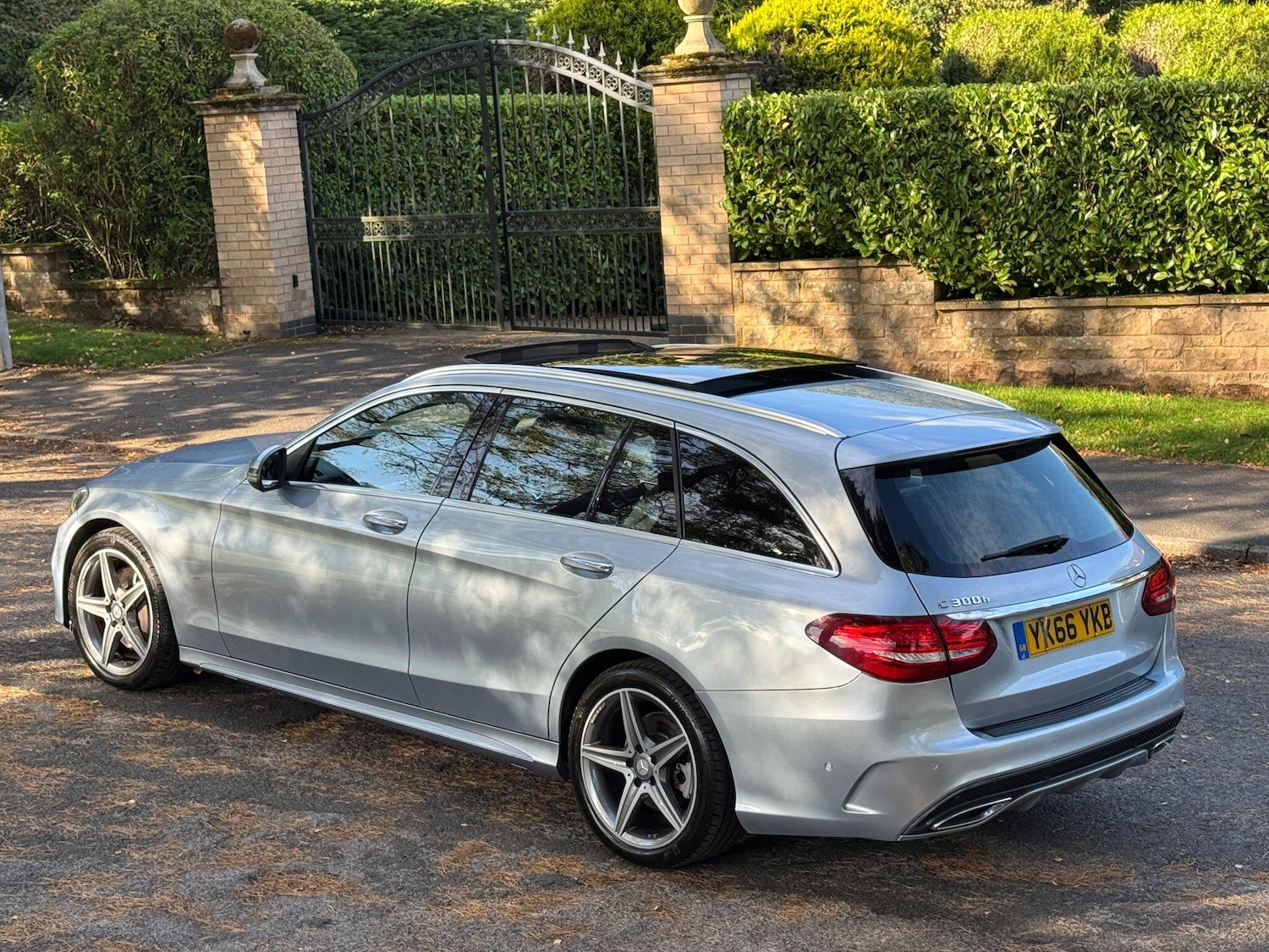 Used Mercedes-Benz C Class 2016 for sale - 77254851: Photo 41