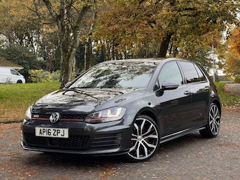 Used Volkswagen Golf 2016 for sale - 76537719: Photo