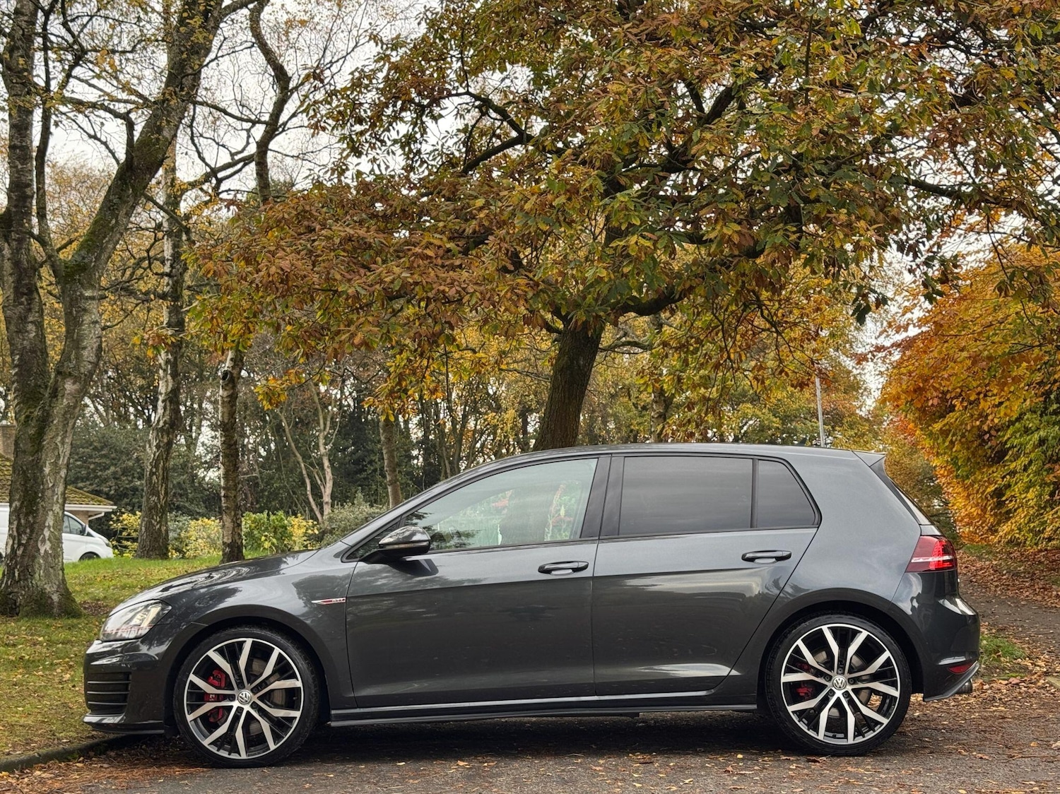 Used Volkswagen Golf 2016 for sale - 76537719: Photo 3