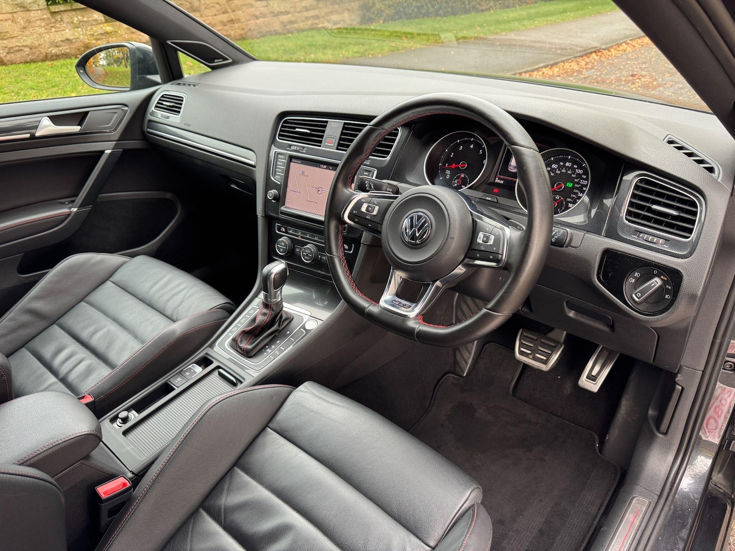 Used Volkswagen Golf 2016 for sale - 76537719: Photo 4