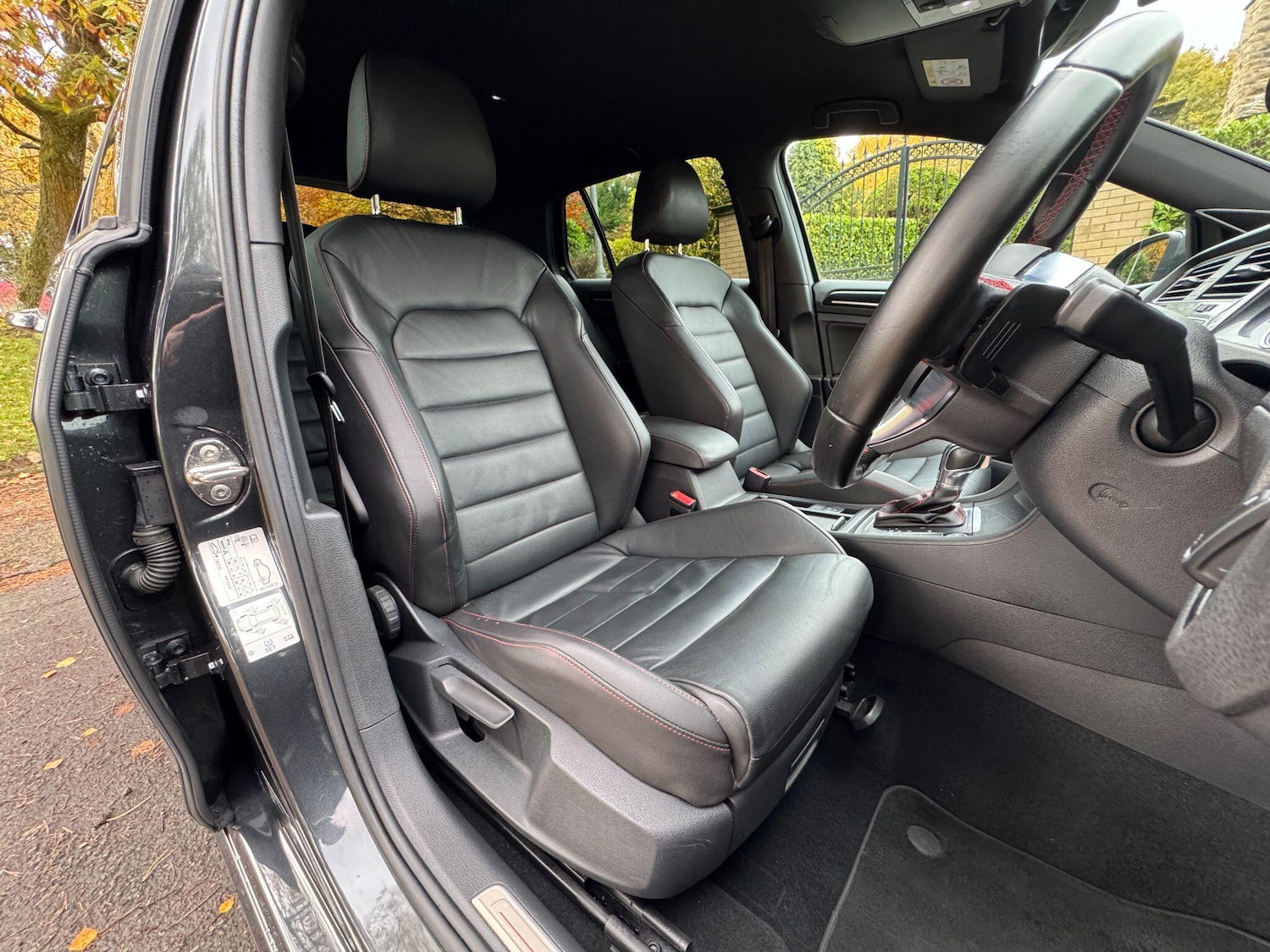 Used Volkswagen Golf 2016 for sale - 76537719: Photo 44