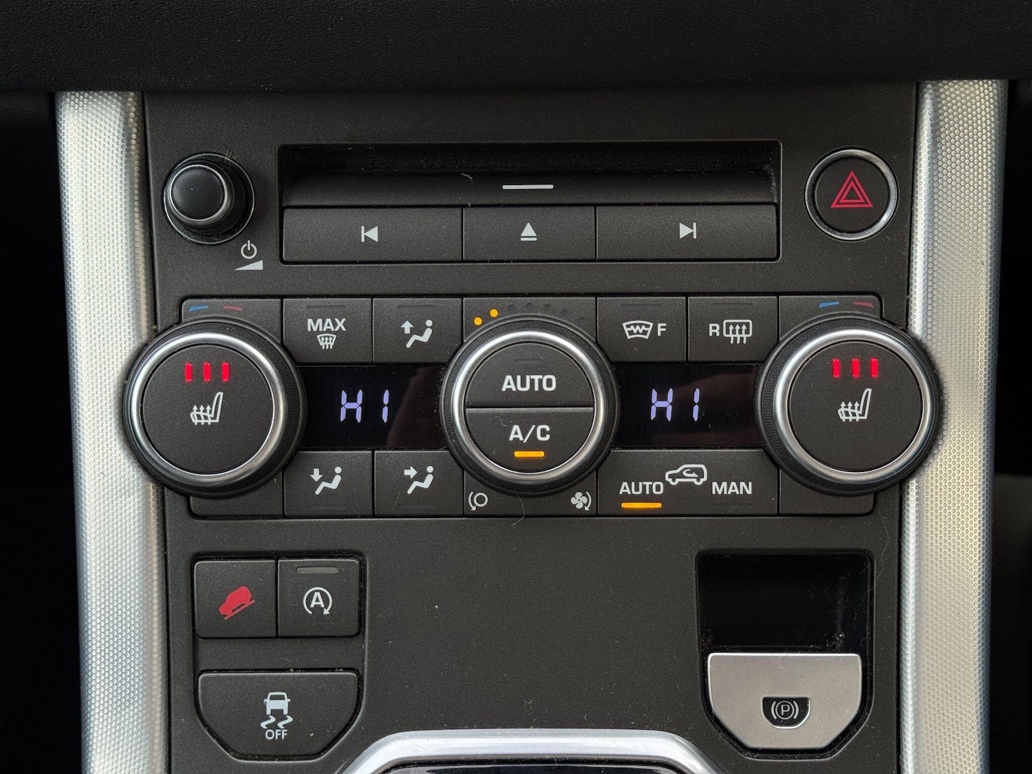 Used Land Rover Range Rover Evoque 2016 for sale - 77254850: Photo 12