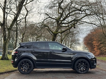 Used Land Rover Range Rover Evoque 2016 for sale - 77254850: Photo
