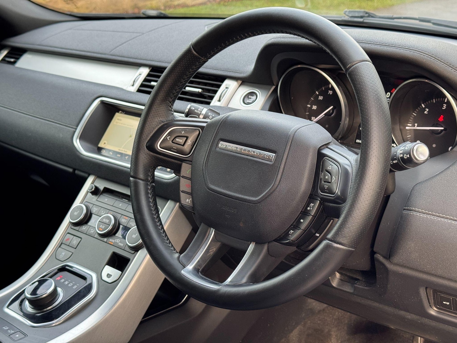 Used Land Rover Range Rover Evoque 2016 for sale - 77254850: Photo 4