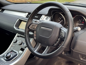 Used Land Rover Range Rover Evoque 2016 for sale - 77254850: Photo