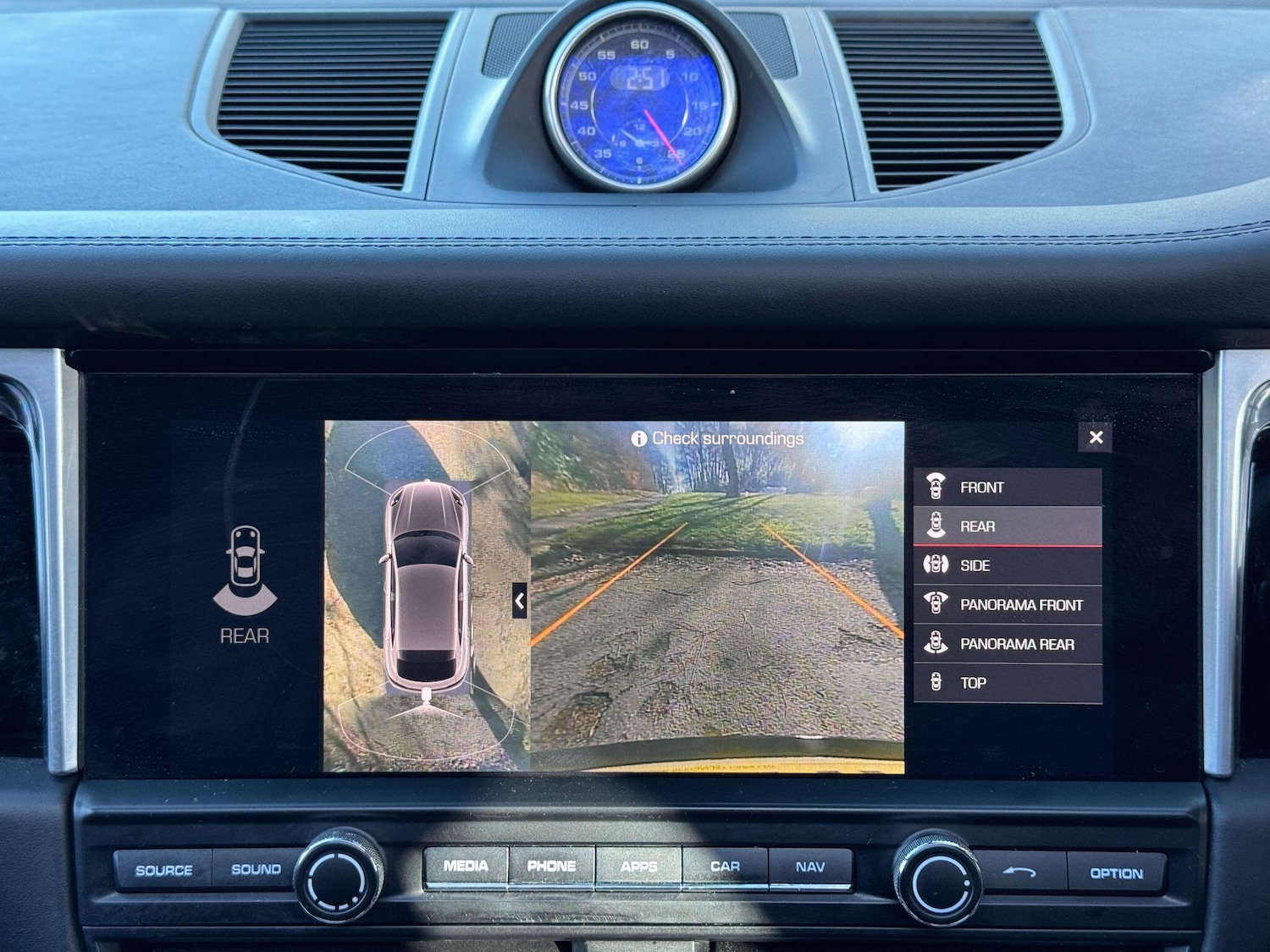 Used Porsche Macan 2019 for sale - 77925726: Photo 11