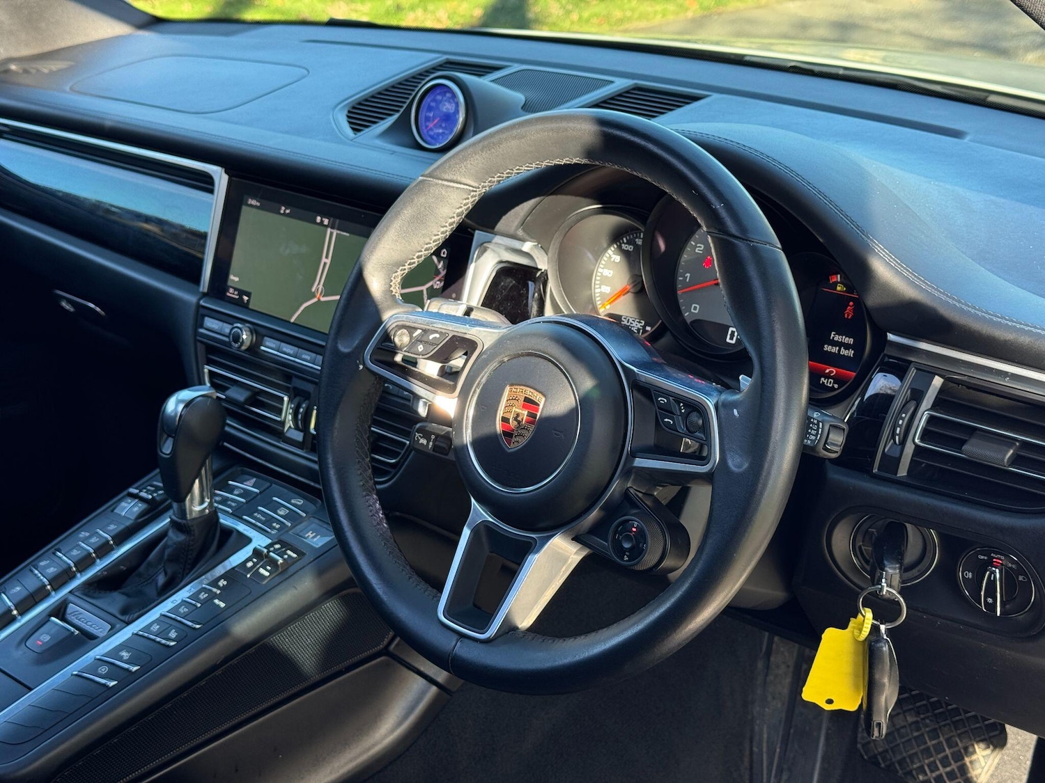 Used Porsche Macan 2019 for sale - 77925726: Photo 31