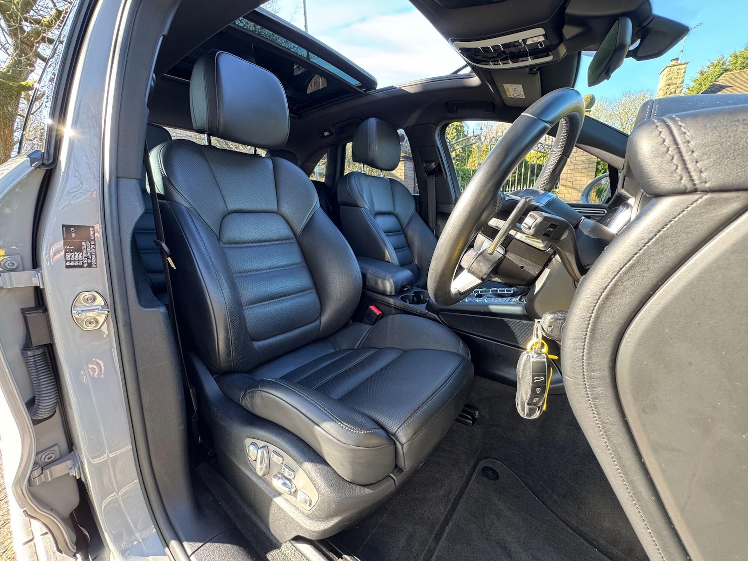 Used Porsche Macan 2019 for sale - 77925726: Photo 41