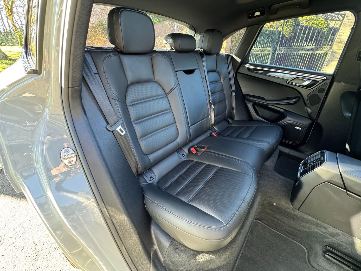 Used Porsche Macan 2019 for sale - 77925726: Photo 44