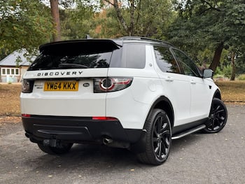 Used Land Rover Discovery Sport 2015 for sale - 79589544: Photo