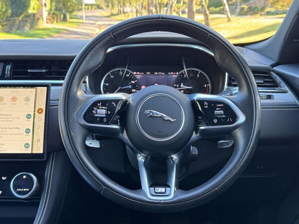 Used Jaguar F-Pace 2021 for sale - 76073139: Photo 51