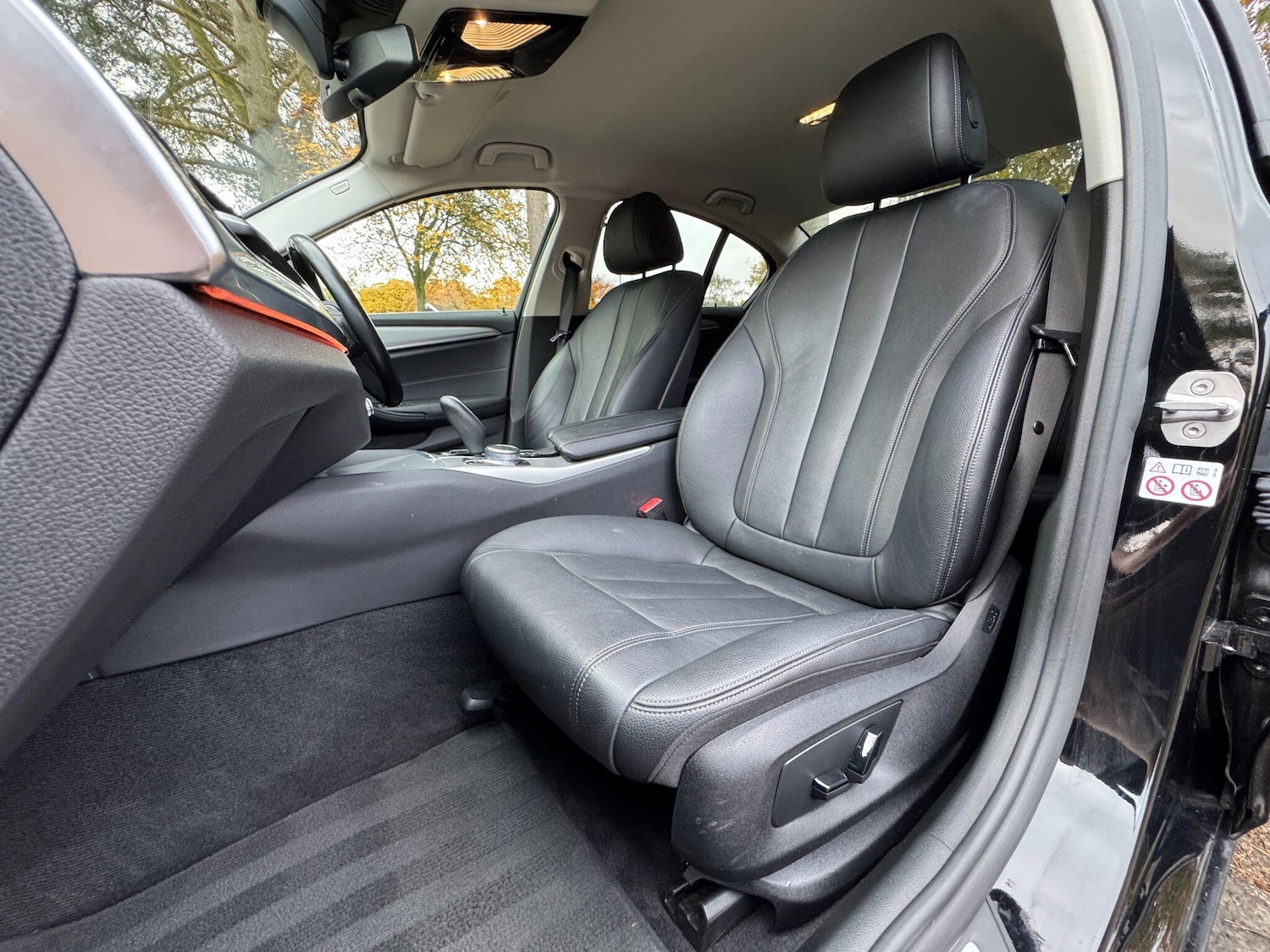 Used BMW 5 Series 2018 for sale - 76485340: Photo 31