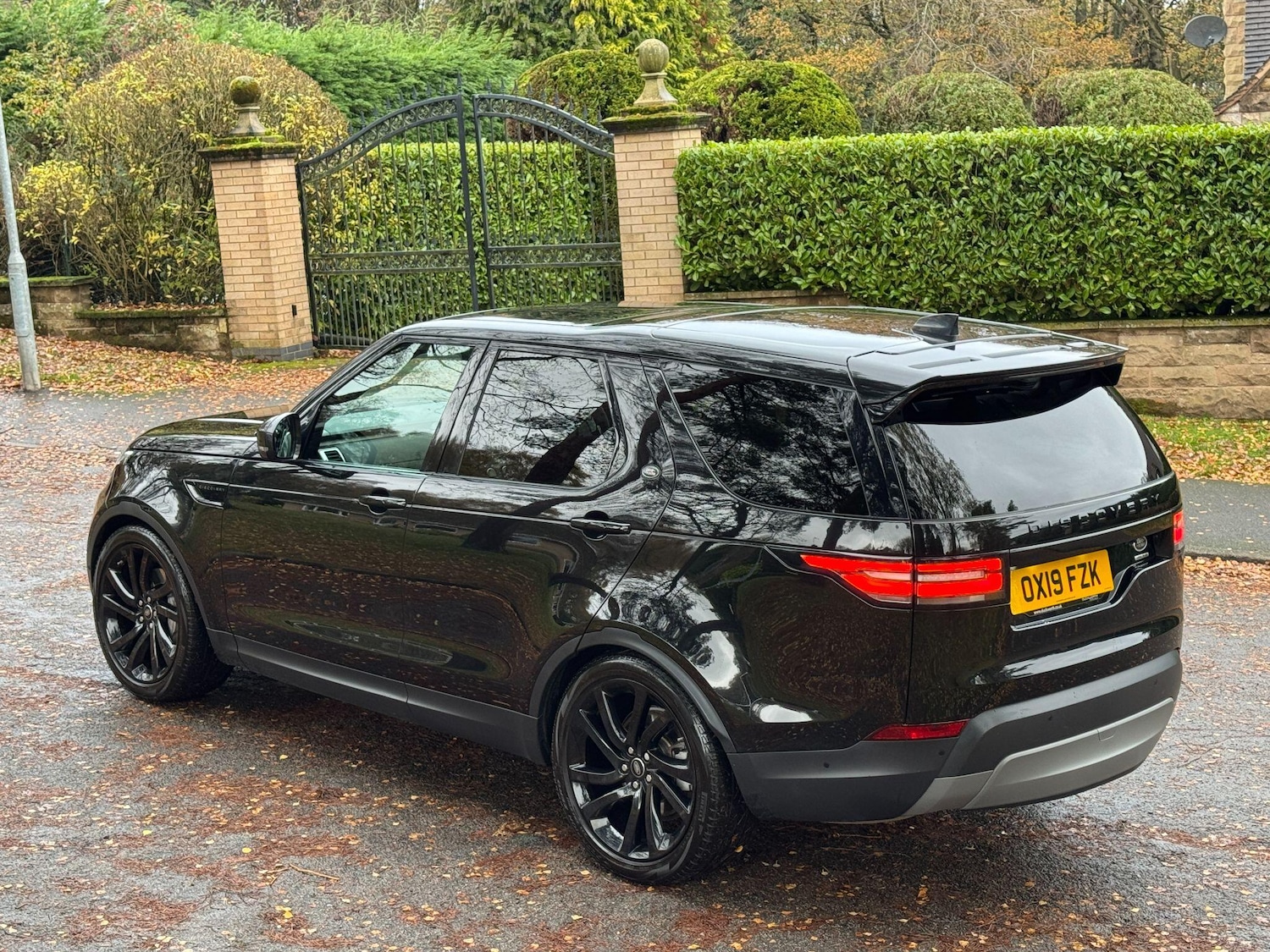 Used Land Rover Discovery 2019 for sale - 76645724: Photo 32