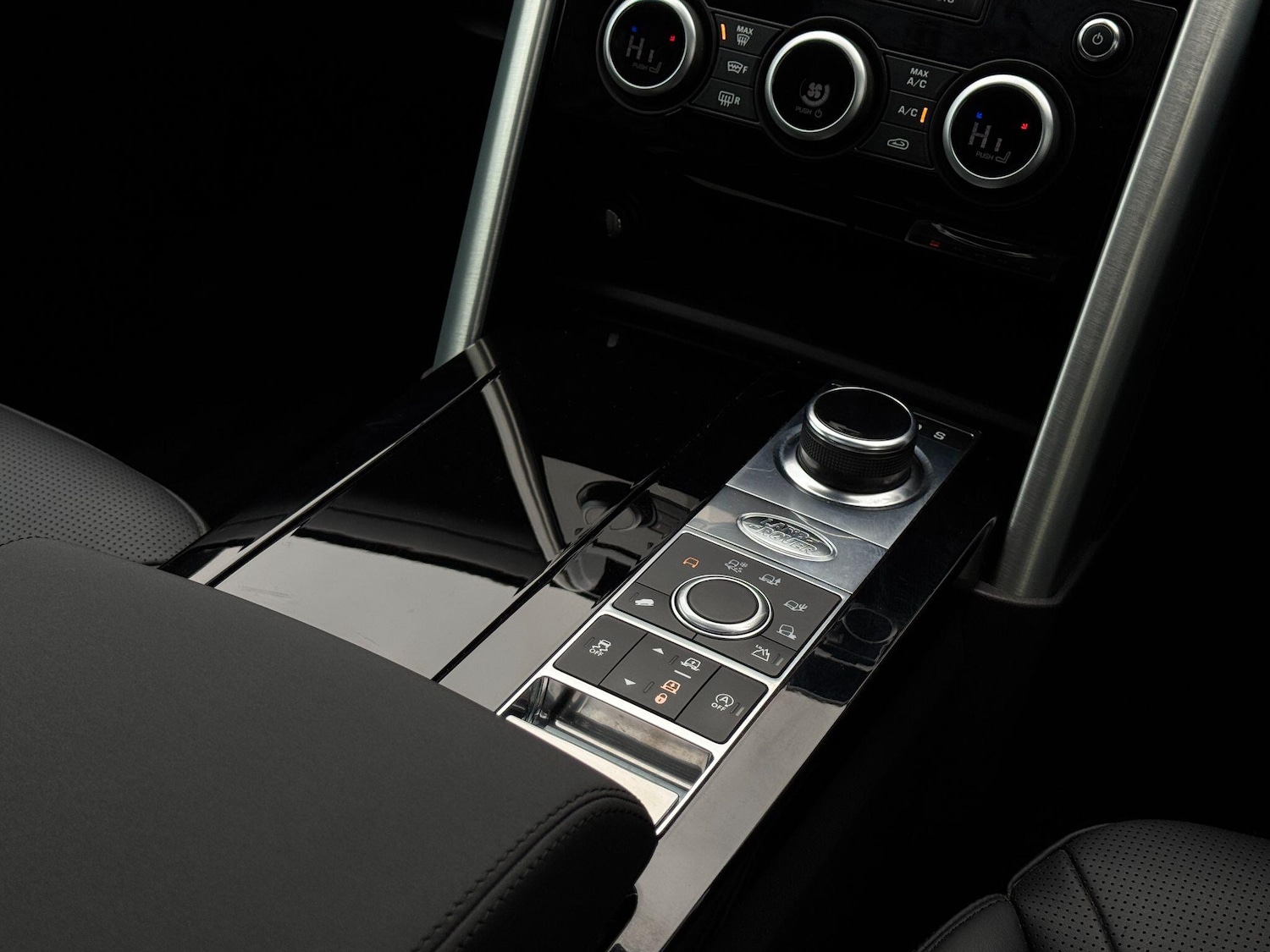 Used Land Rover Discovery 2019 for sale - 76645724: Photo 47