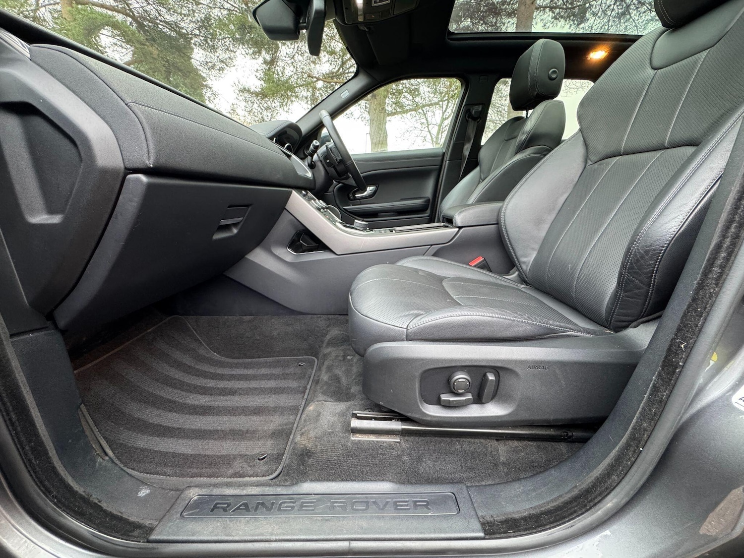 Used Land Rover Range Rover Evoque 2017 for sale - 76865714: Photo 75