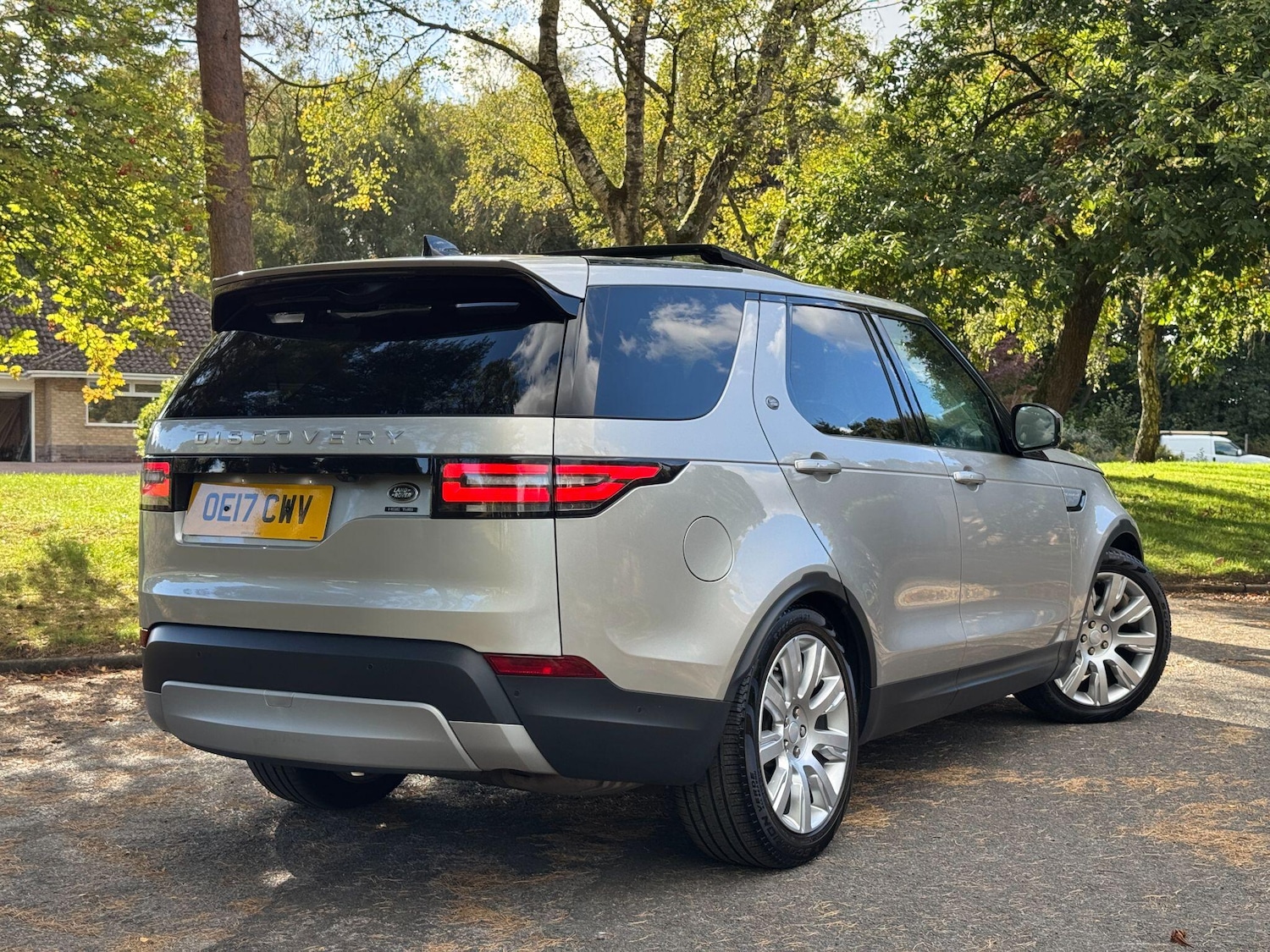 Used Land Rover Discovery 2017 for sale - 76084355: Photo 23