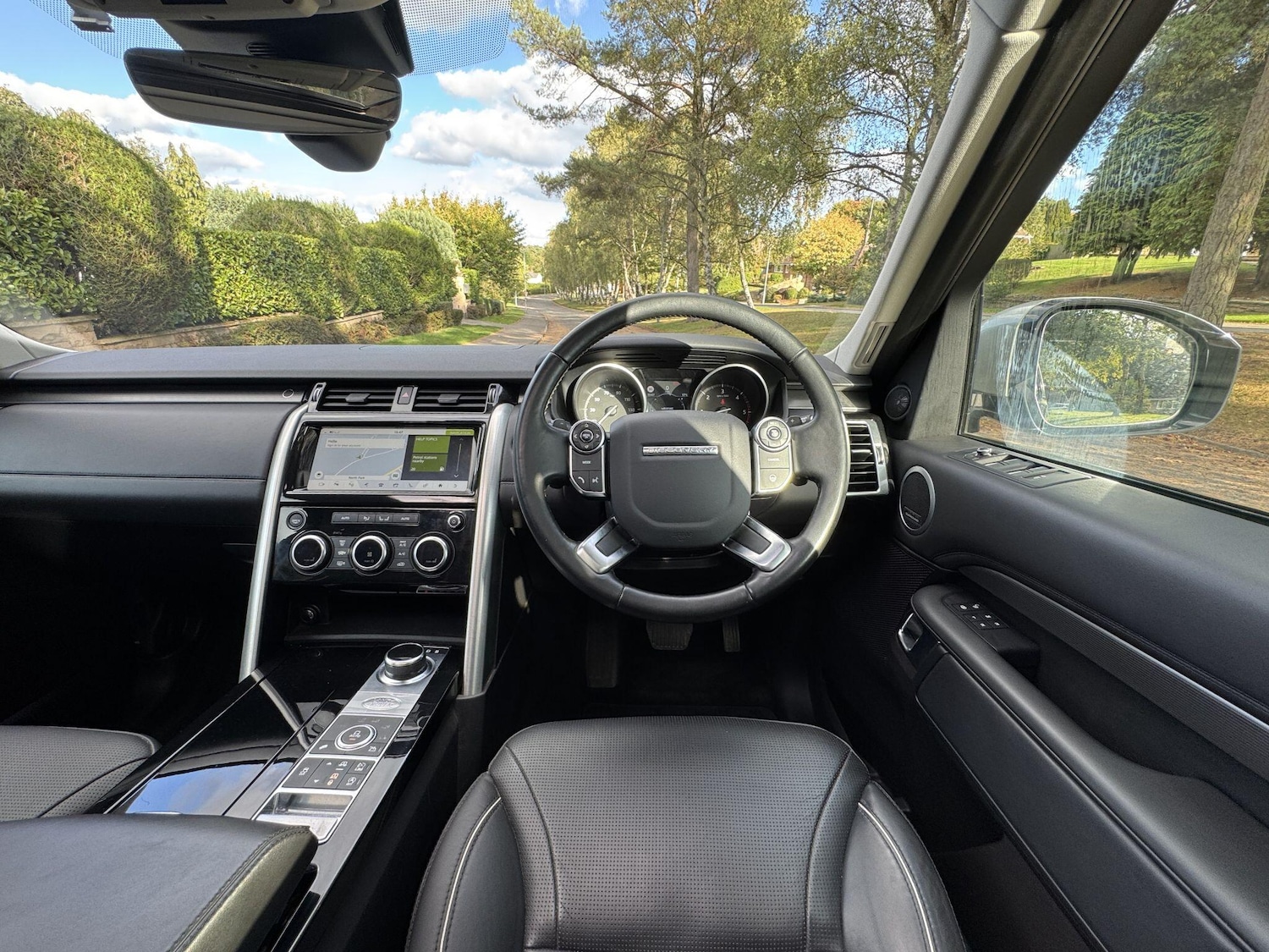 Used Land Rover Discovery 2017 for sale - 76084355: Photo 29