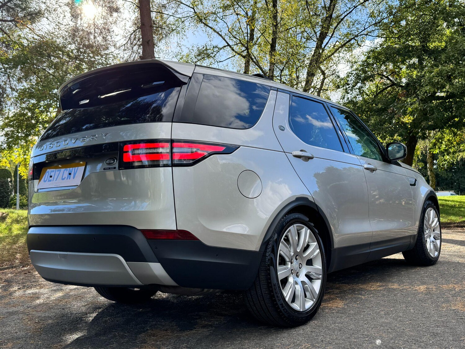 Used Land Rover Discovery 2017 for sale - 76084355: Photo 44