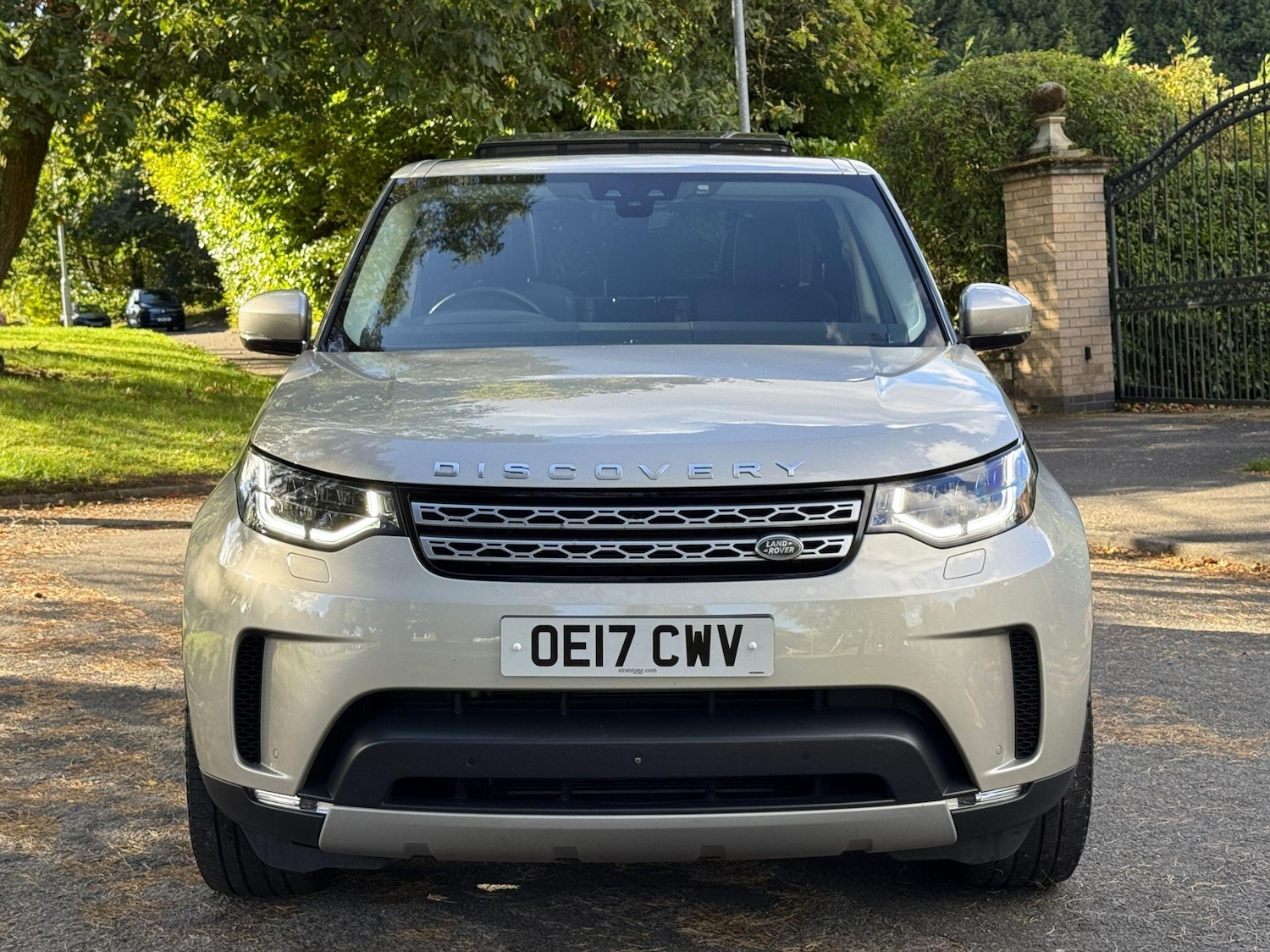 Used Land Rover Discovery 2017 for sale - 76084355: Photo 6