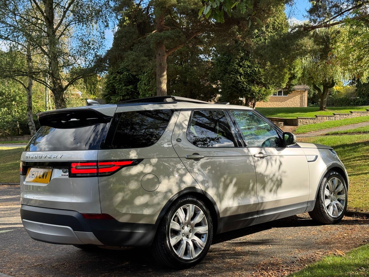 Used Land Rover Discovery 2017 for sale - 76084355: Photo 69