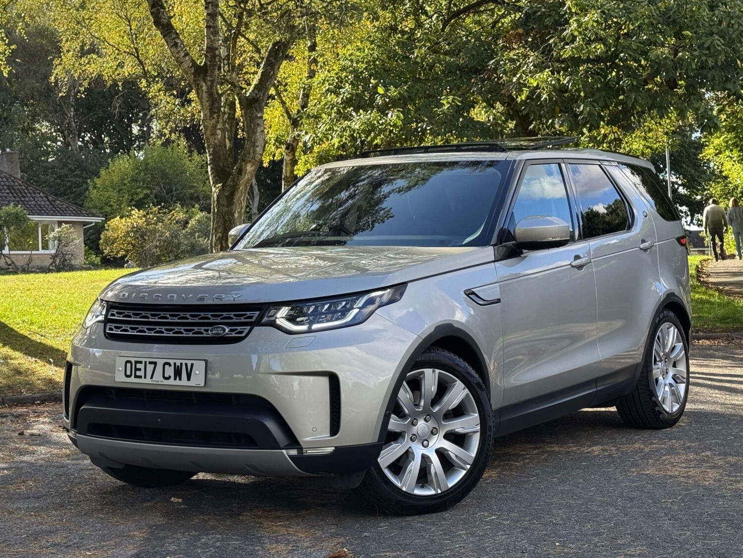 Used Land Rover Discovery 2017 for sale - 76084355: Photo 73