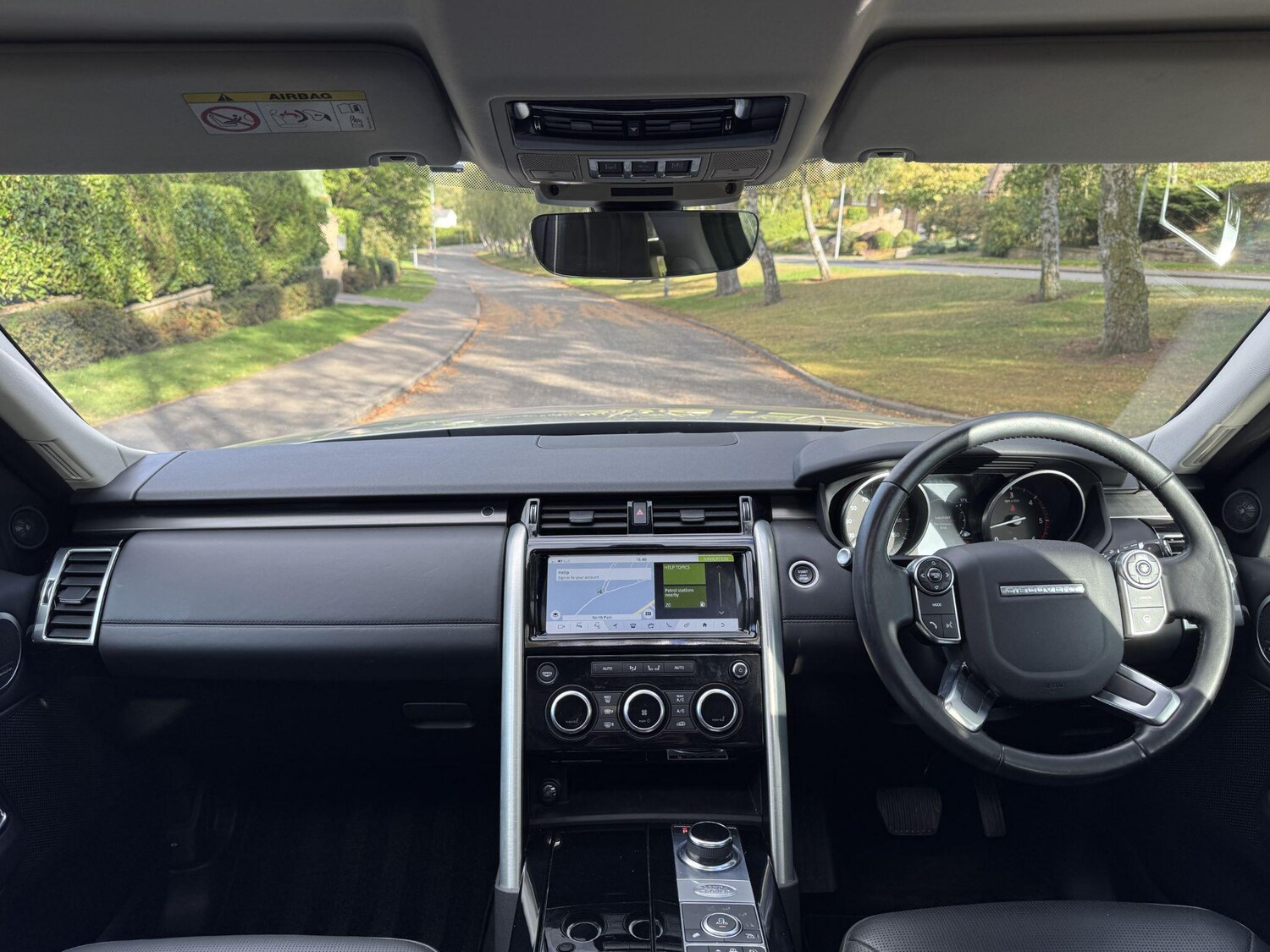 Used Land Rover Discovery 2017 for sale - 76084355: Photo 74