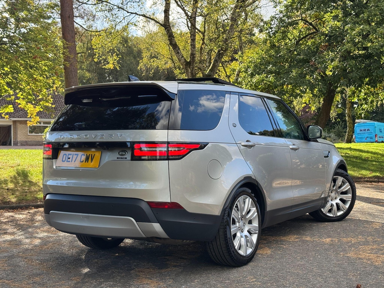 Used Land Rover Discovery 2017 for sale - 76084355: Photo 89
