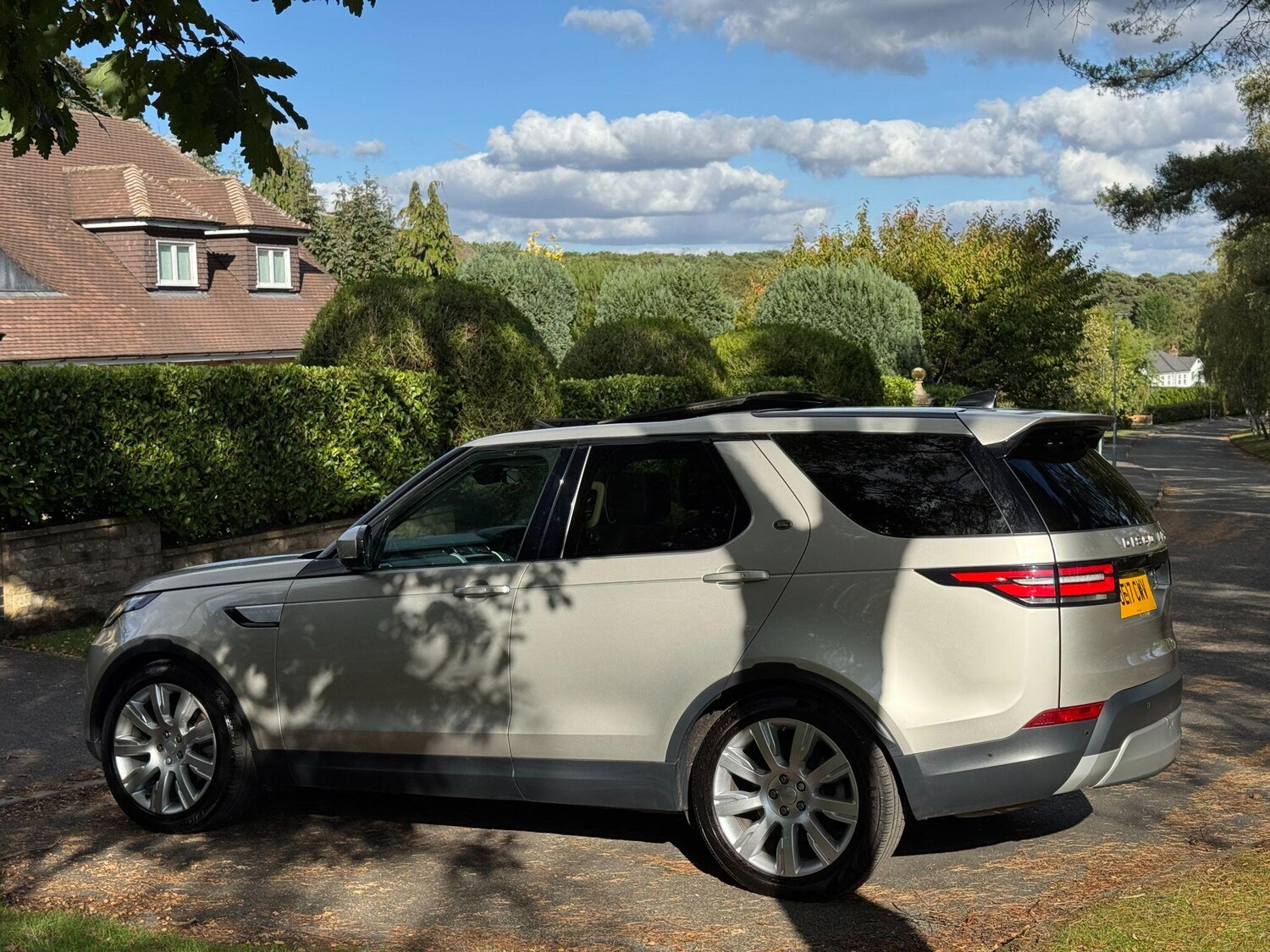 Used Land Rover Discovery 2017 for sale - 76084355: Photo 91