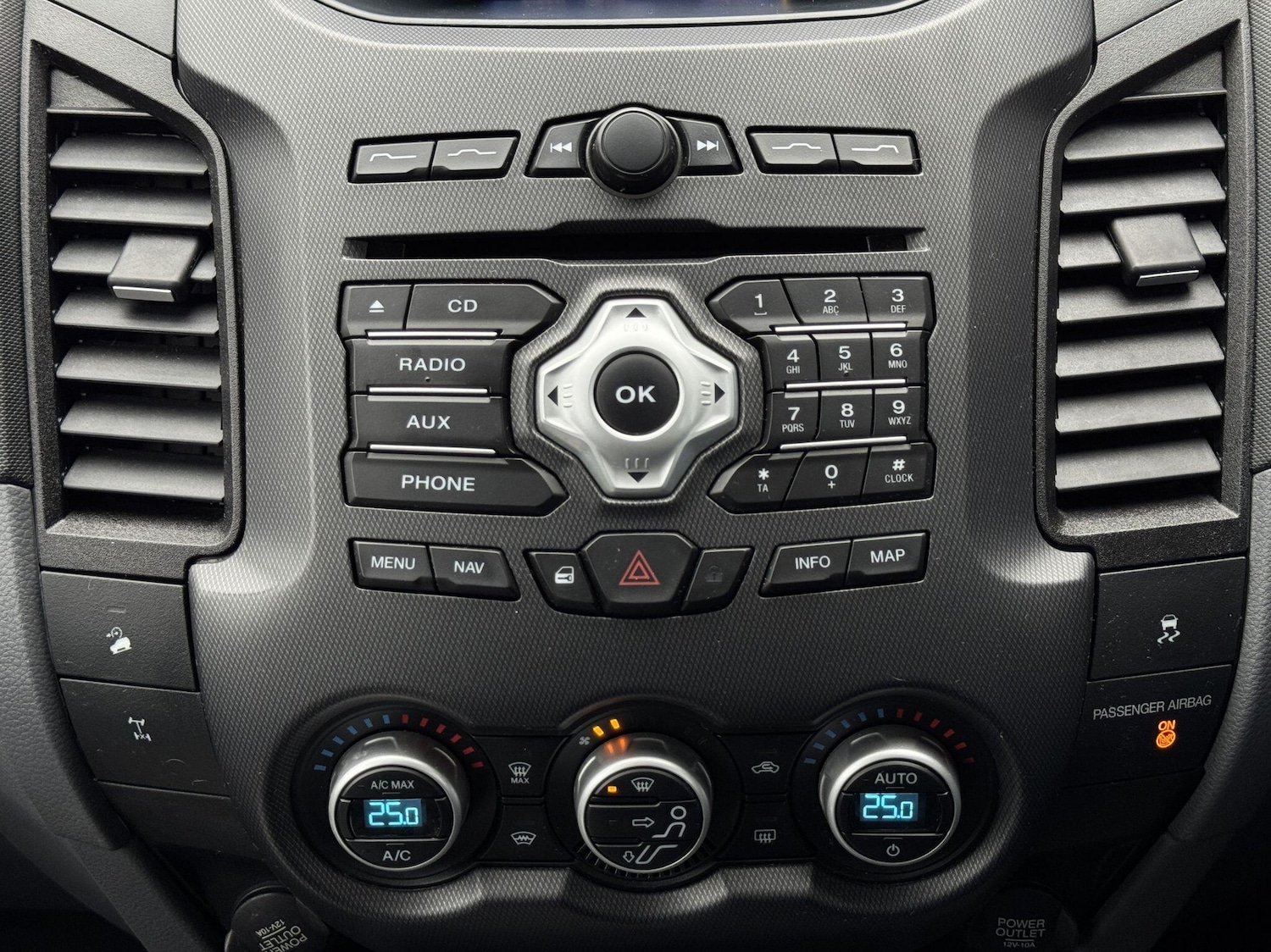 Used Ford Ranger 2015 for sale - 77441198: Photo 63