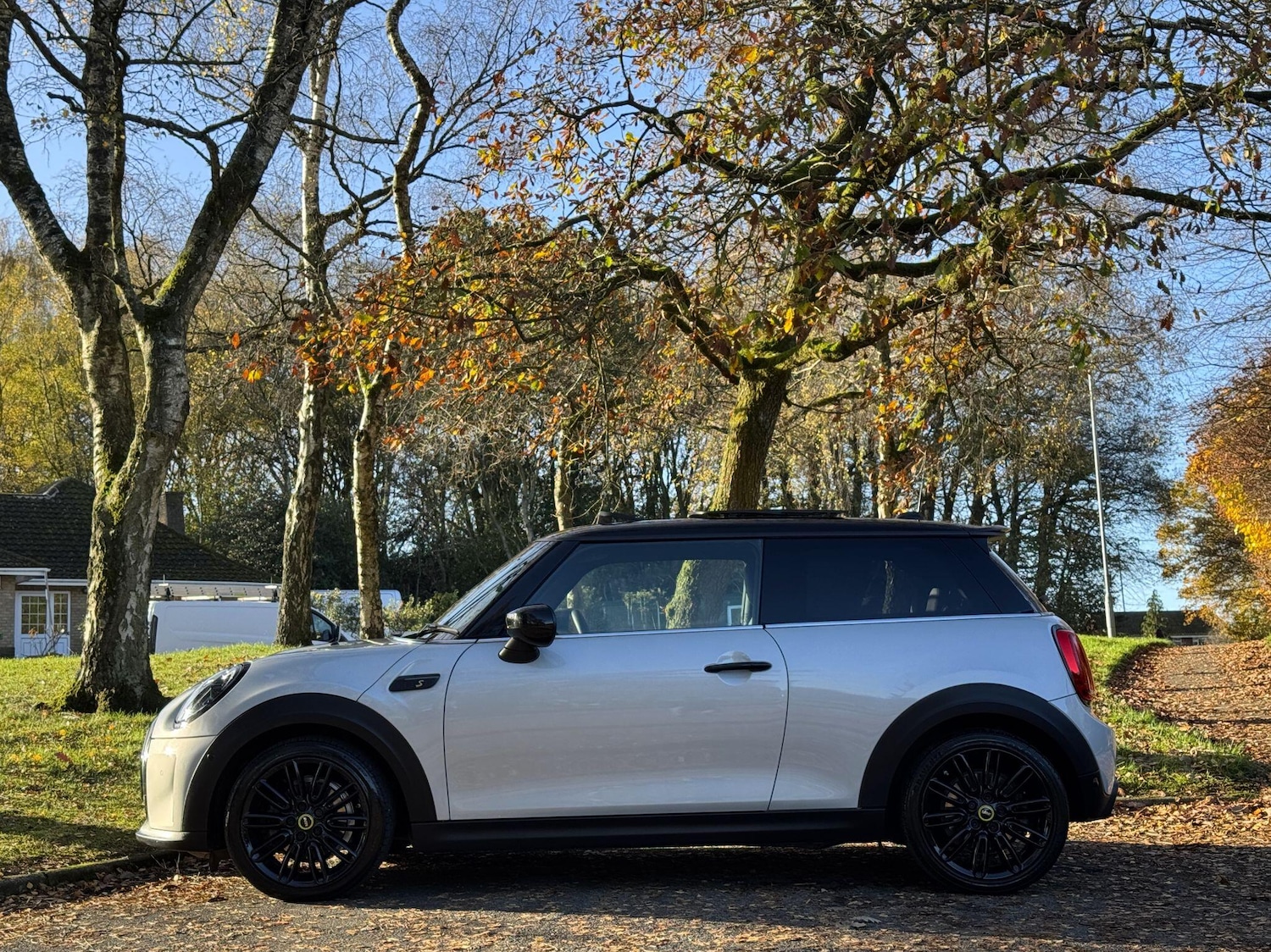 Used MINI Hatch 2021 for sale - 76633643: Photo 3