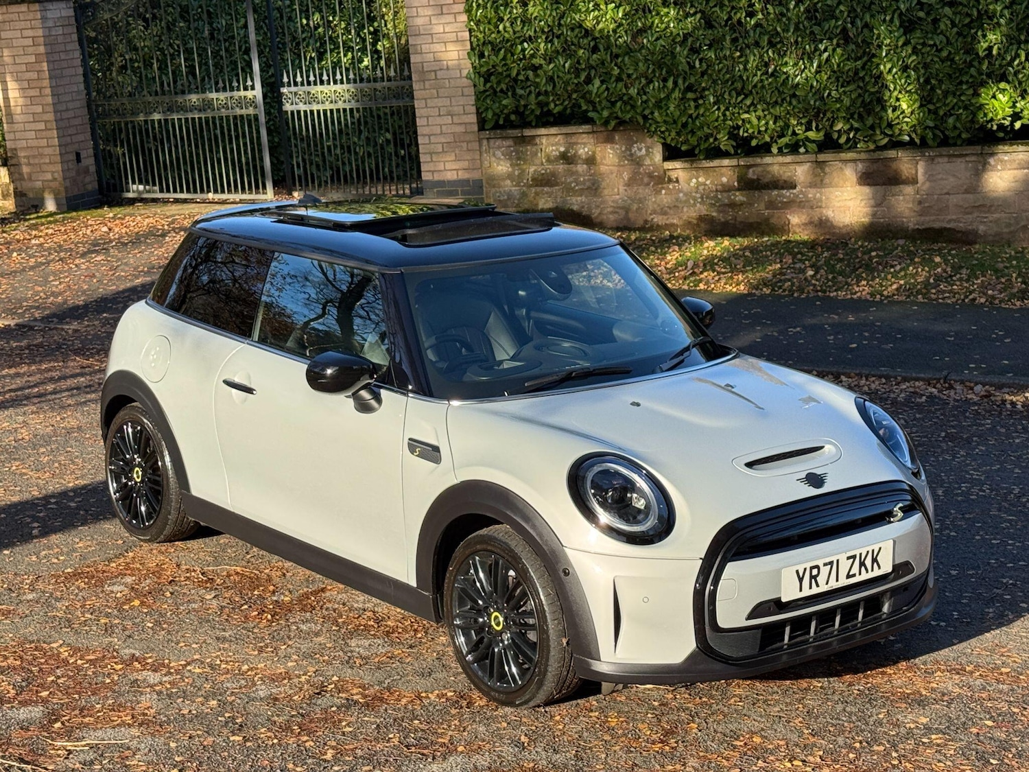 Used MINI Hatch 2021 for sale - 76633643: Photo 9