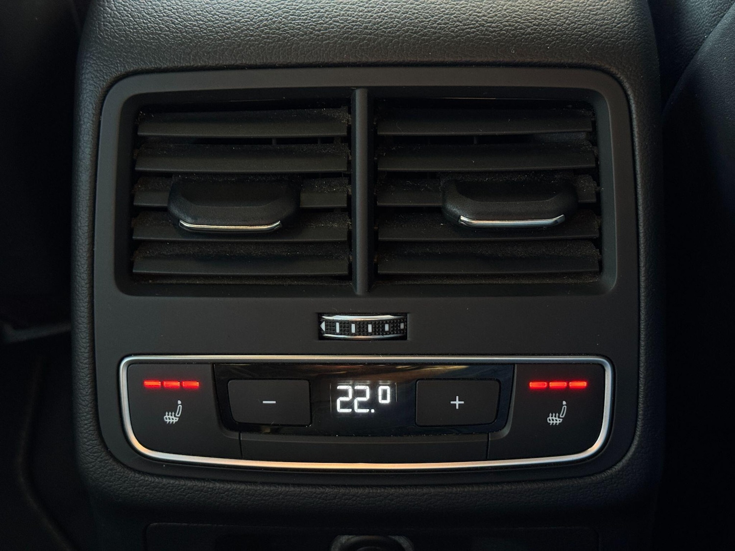 Used Audi A4 Avant for sale - 76728462: Photo 15