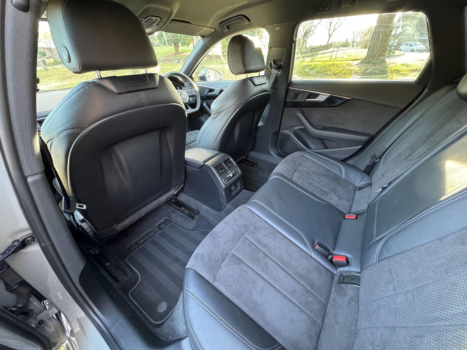 Used Audi A4 Avant for sale - 76728462: Photo 16