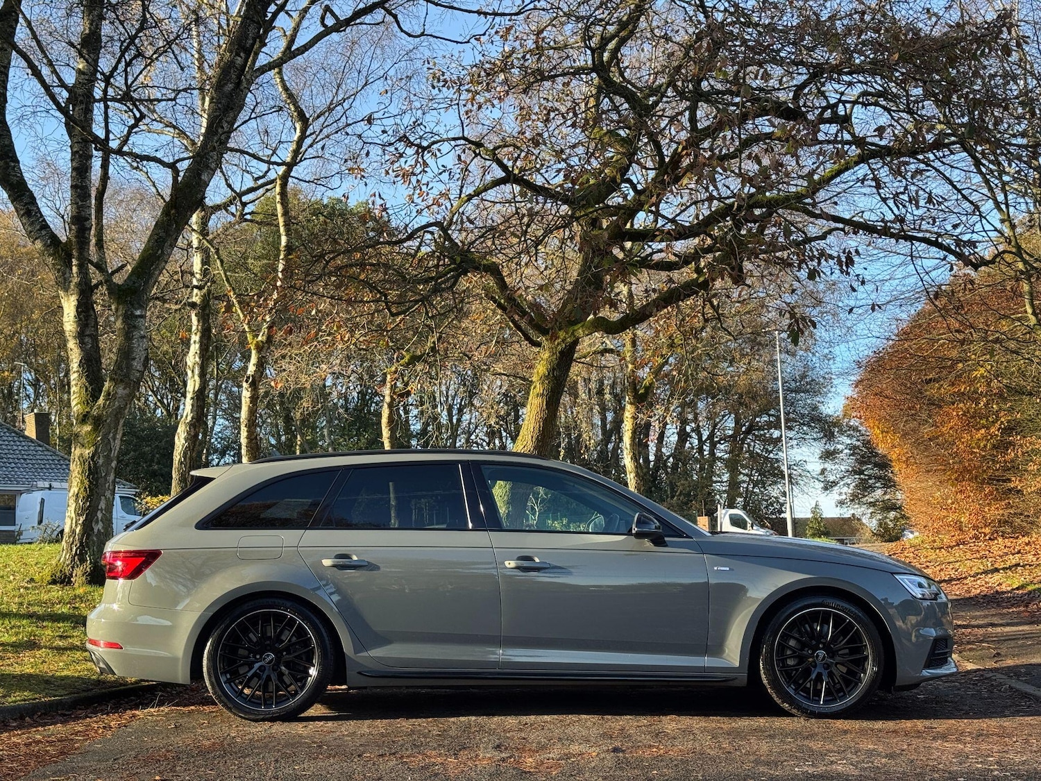 Used Audi A4 Avant for sale - 76728462: Photo 30