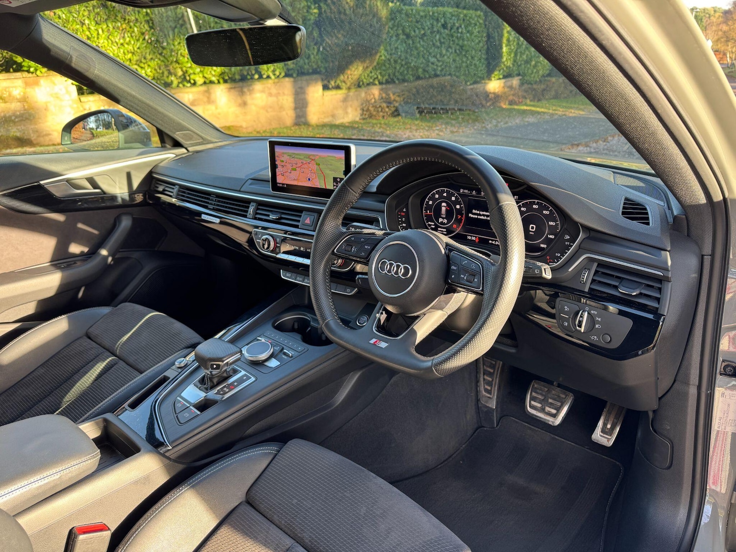Used Audi A4 Avant for sale - 76728462: Photo 4