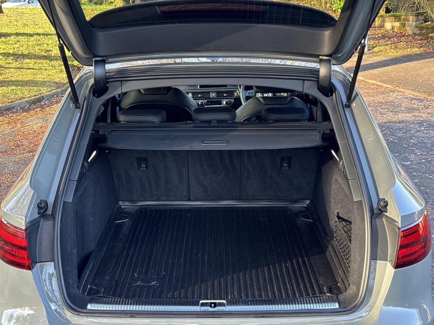 Used Audi A4 Avant for sale - 76728462: Photo 56