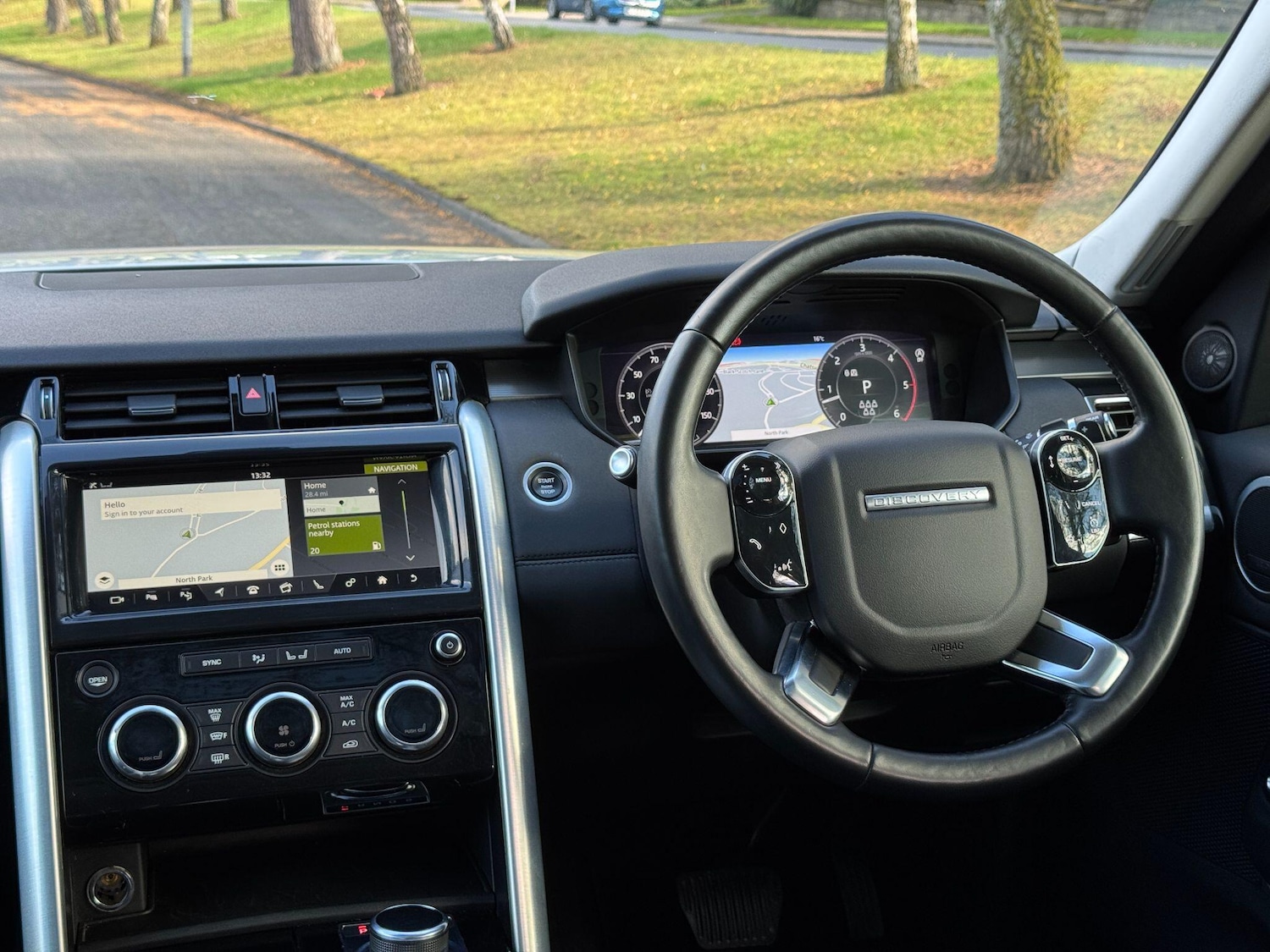 Used Land Rover Discovery 2019 for sale - 76199726: Photo 33