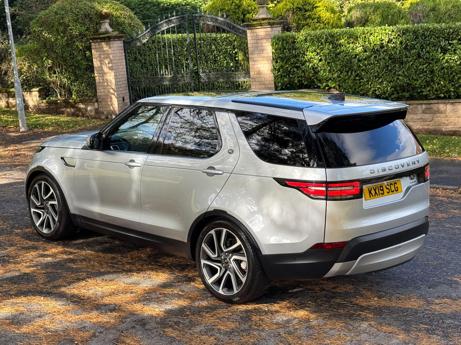 Used Land Rover Discovery 2019 for sale - 76199726: Photo 49