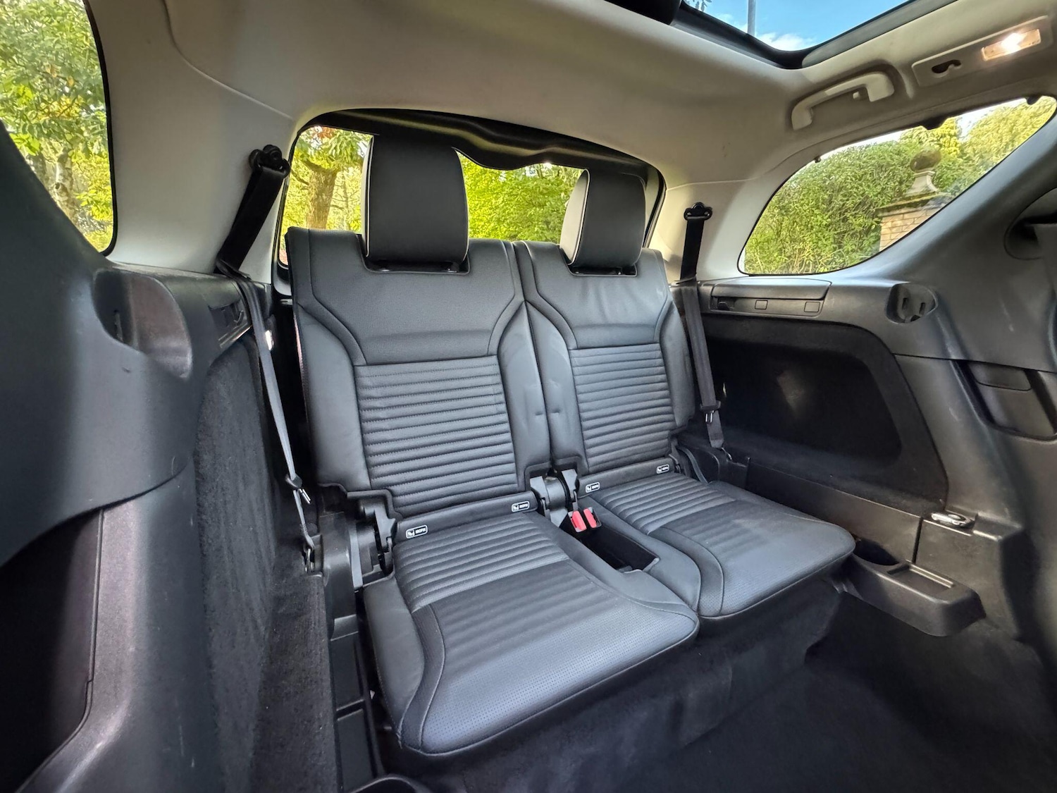 Used Land Rover Discovery 2019 for sale - 76199726: Photo 50