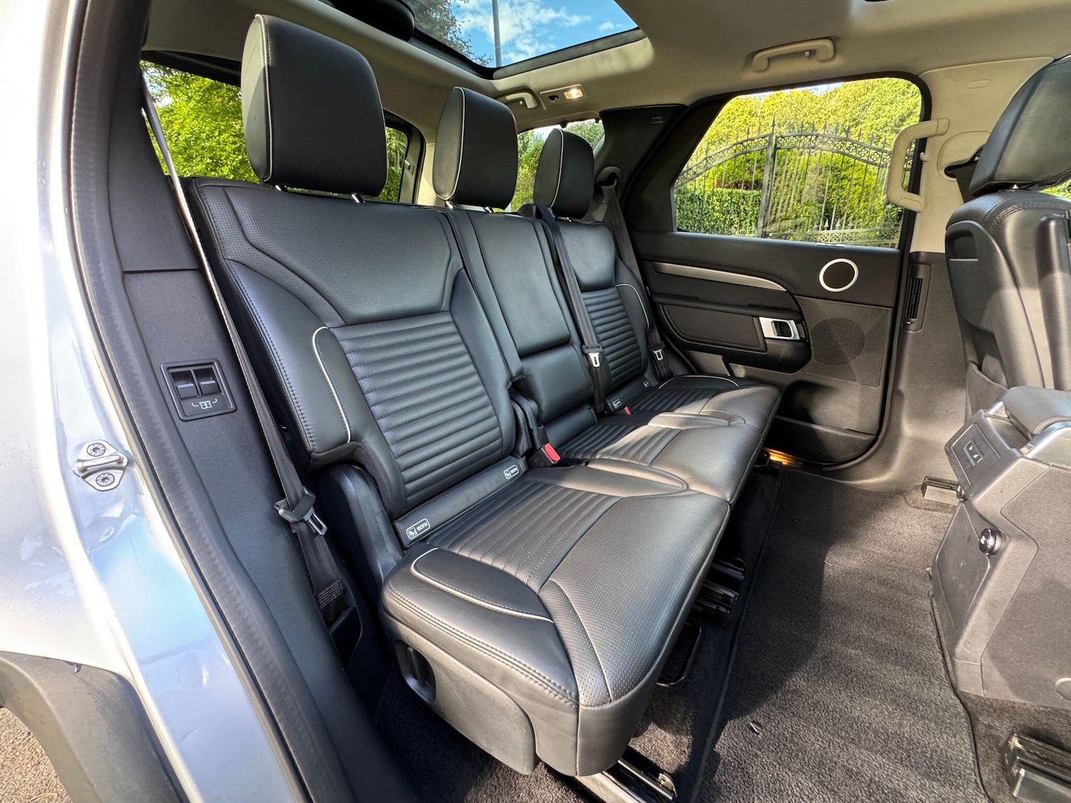 Used Land Rover Discovery 2019 for sale - 76199726: Photo 56