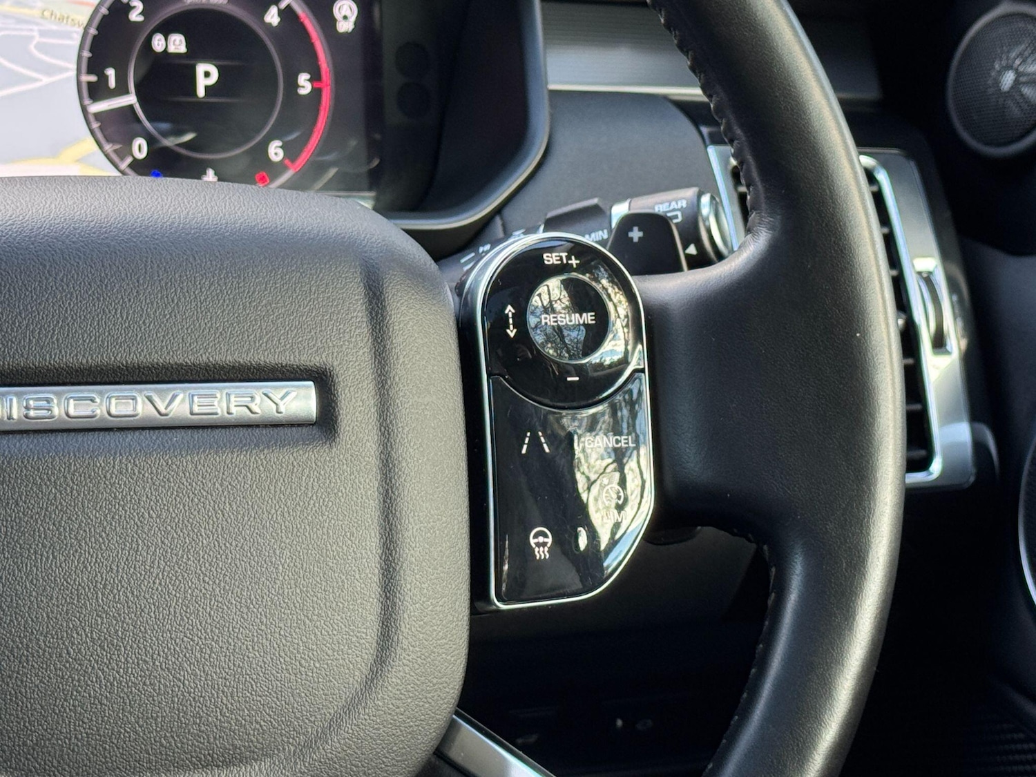 Used Land Rover Discovery 2019 for sale - 76199726: Photo 77