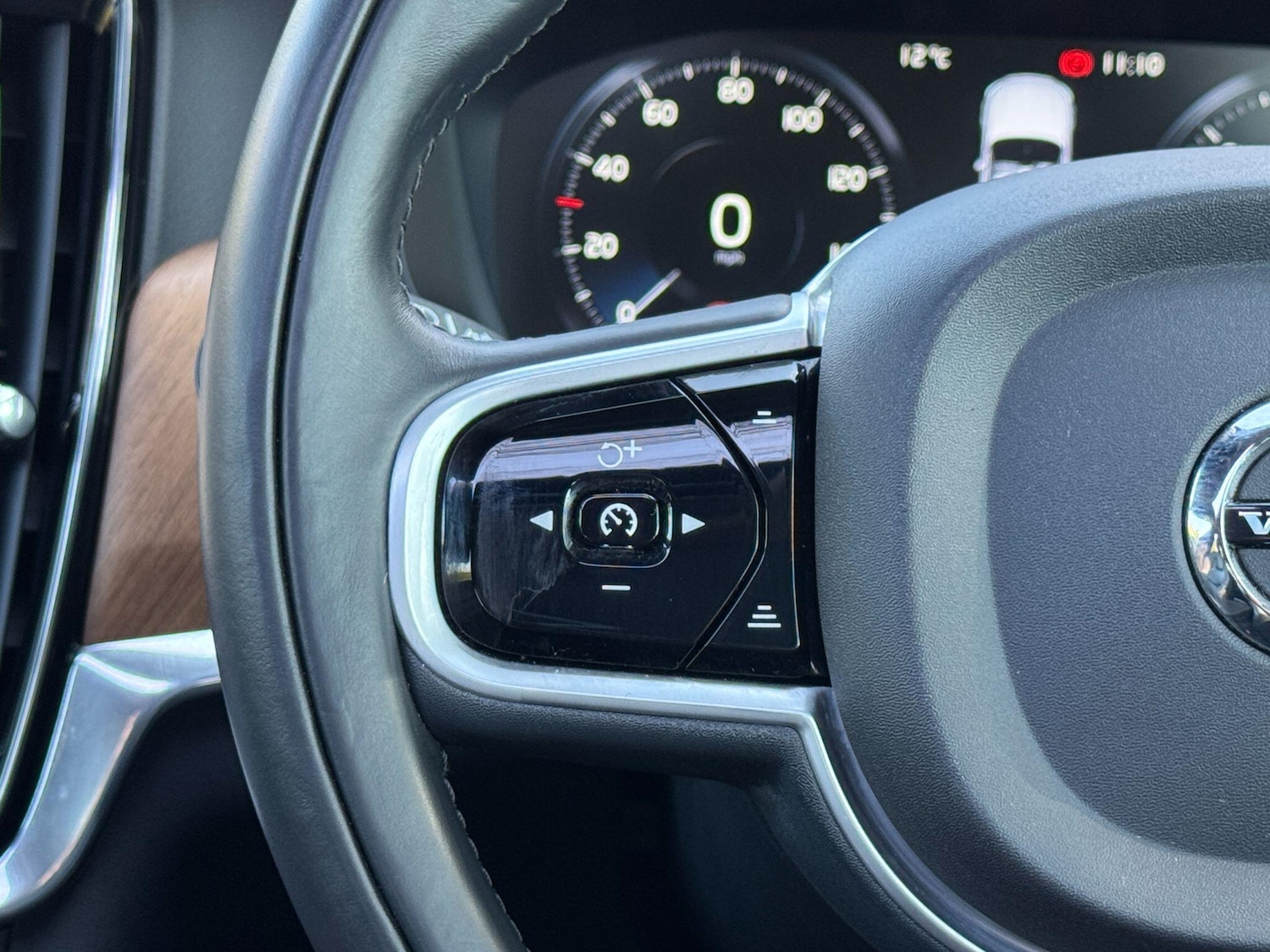 Used Volvo S90 2018 for sale - 77994009: Photo 49