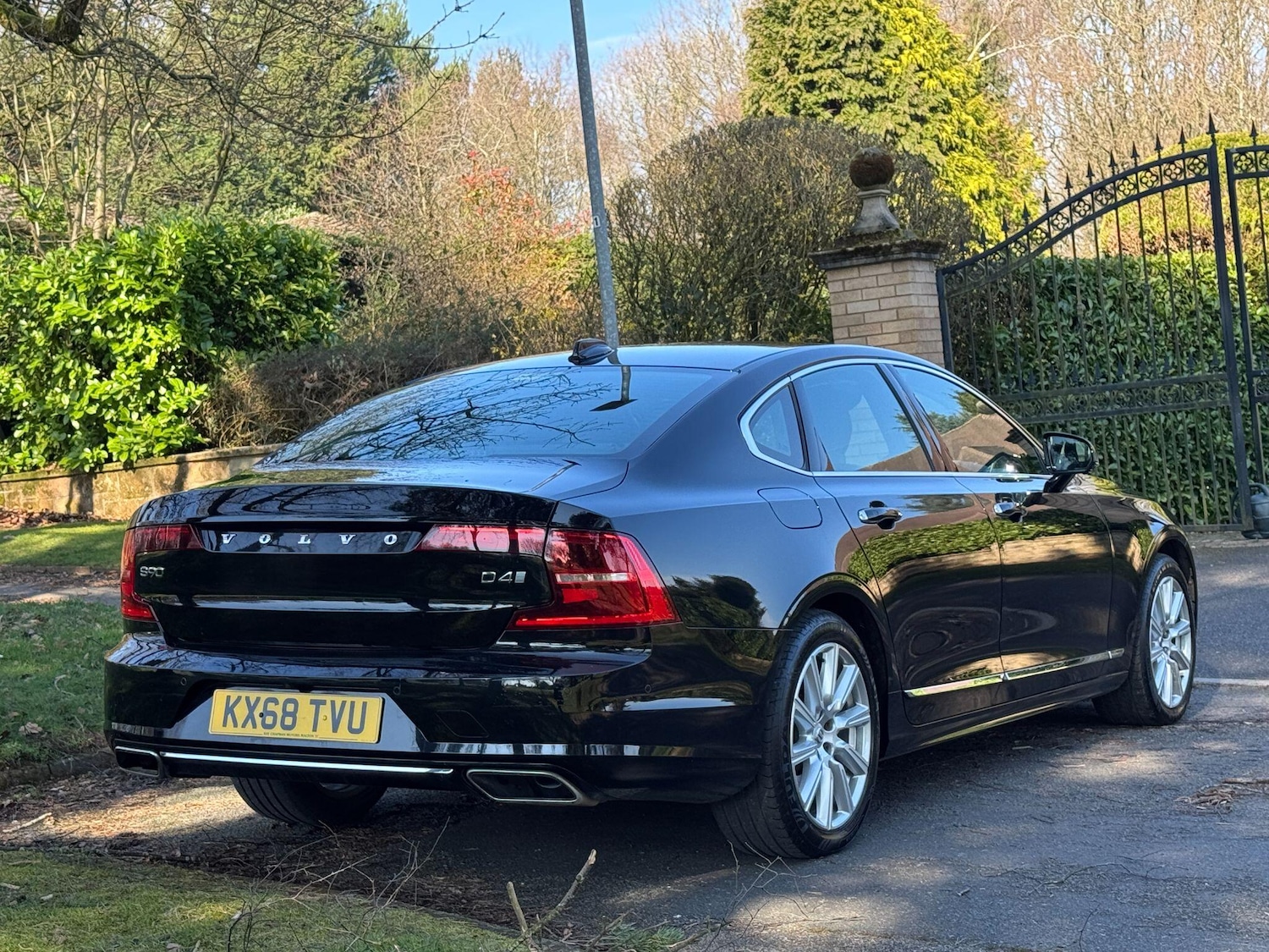 Used Volvo S90 2018 for sale - 77994009: Photo 63