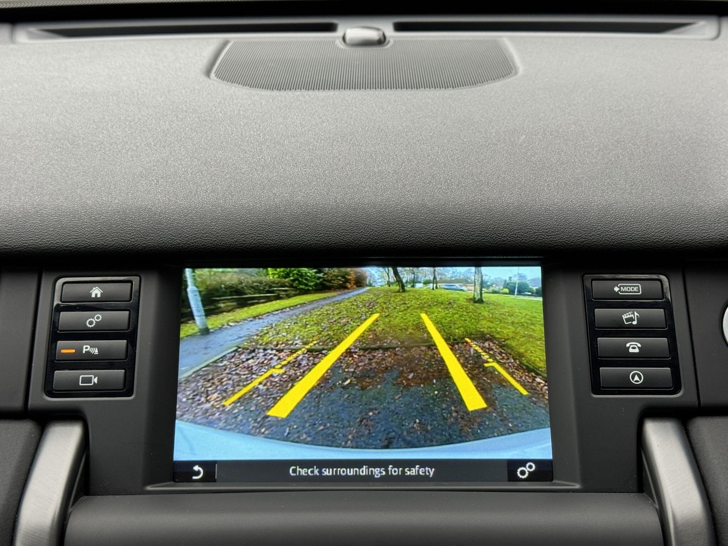 Used Land Rover Discovery Sport 2018 for sale - 77015464: Photo 11