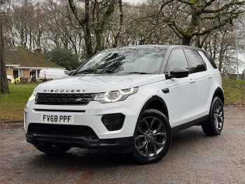 Used Land Rover Discovery Sport 2018 for sale - 77015464: Photo